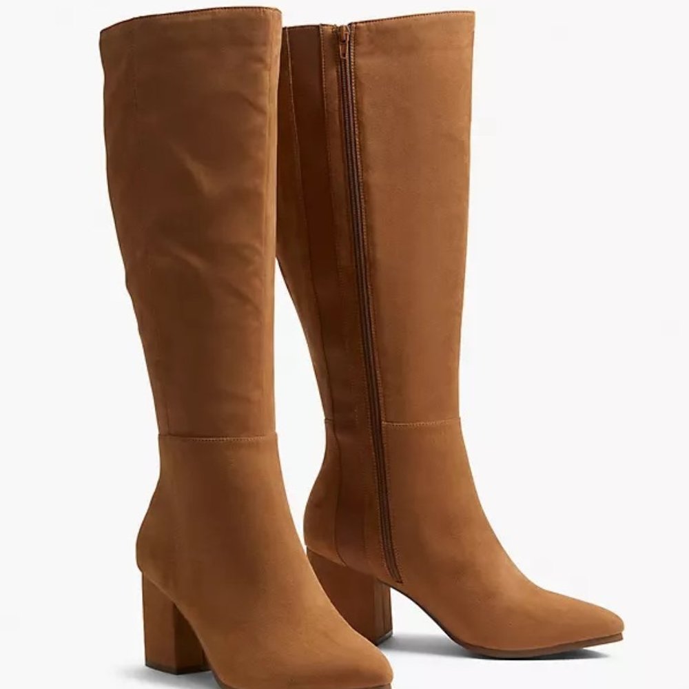 Wide With Heeled Boot Size 11